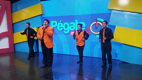 Los Auténticos Campesinos del Perú con su tema ‘Mujer Interesada’