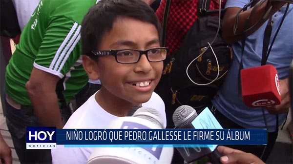 Chiclayo: Niño de 11 años logró que Pedro Gallesse le firme su álbum