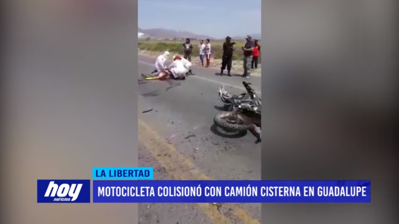 Motocicleta colisionó con camión cisterna en Guadalupe