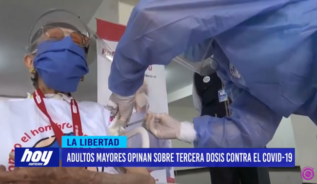 vacunacion-refuerzo Adultos mayores opinan sobre dosis refuerzo de Covid-19
