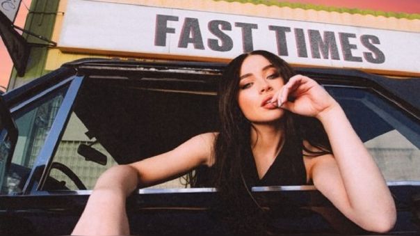 La actriz y cantante Sabrina Carpenter estrena su sencillo «Fast Times” La actriz y cantante Sabrina Carpenter estrena su sencillo "Fast Times”