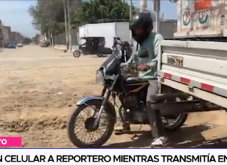 Roban celular a reportero mientras trasmitía en vivo