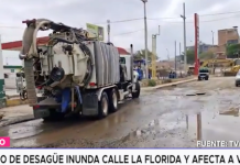 Colapso de desagüe inunda calle La Florida y afecta a vecinos