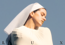 ROSALรA anuncia su nuevo รกlbum LUX e ilumina Espaรฑa para desvelarlo