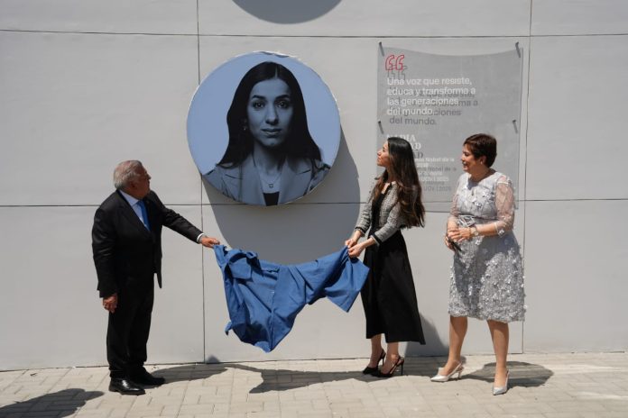Nadia Murad recibe Doctor Honoris Causa en Perú y llama a transformar el dolor en propósito