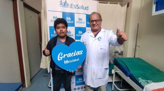 Trabajo médico binacional devuelve la audición a un niño