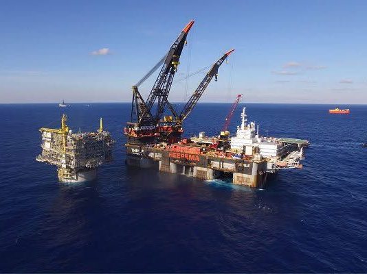 Proyecto petrolero reducirá la importación de hidrocarburos