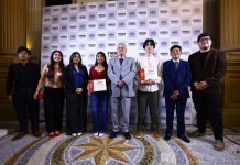 Congreso premió a ganadores del concurso “Mujeres que Inspiran”